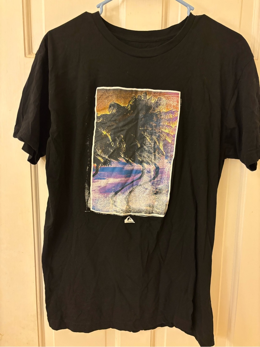 Quiksilver Black Palm-Print Graphic Tee Size Large